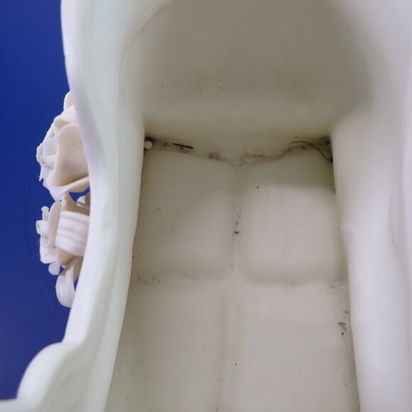 Ivory Bisque Porcelain Sleigh with Roses Neutral Holiday Winter Victorian Floral - Picture 13 of 15